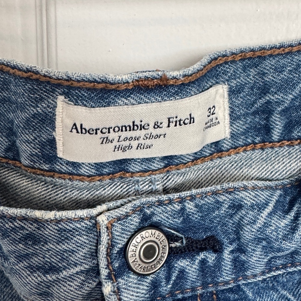 High rise jean shorts\ New - Picture 6 of 8